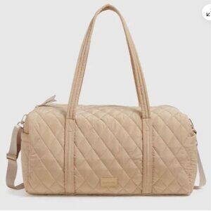 Vera Bradley Ultralight Large Duffel in Caramel Cream NWT retail$ 165